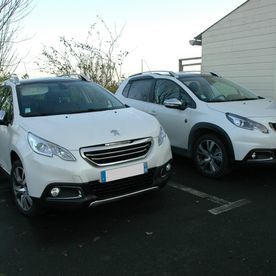 voiture blanche